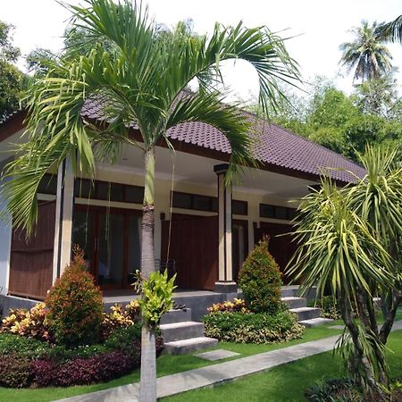 Amed Kunara Guest House Exterior foto