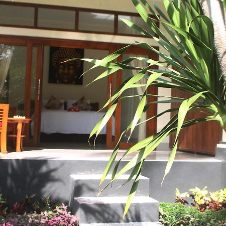 Amed Kunara Guest House Habitación foto