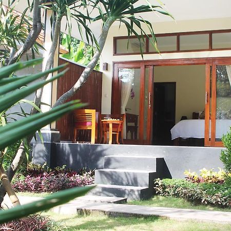Amed Kunara Guest House Exterior foto